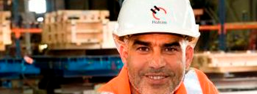 Mensen maken het verschil. Onze medewerkers vormen het fundament van onze organisatie en nemen een centrale plaats in Mensen maken het verschil. Onze medewerkers vormen het fundament van onze organisatie en nemen een centrale plaats in