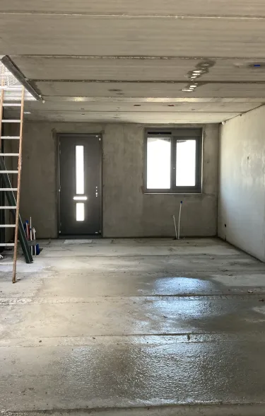 Prefab binnenwanden geleverd en gemonteerd voor nieuwbouwwoningen in Hoogvliet.