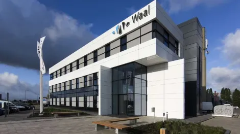 Gerealiseerd hoofdkantoor Waal met prefab beton elementen
