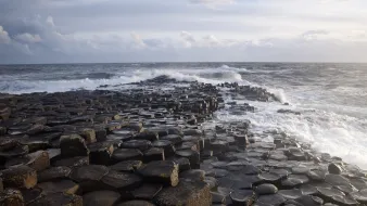 Basalton de betonnen versie van de Giant's Causeway in Ierland