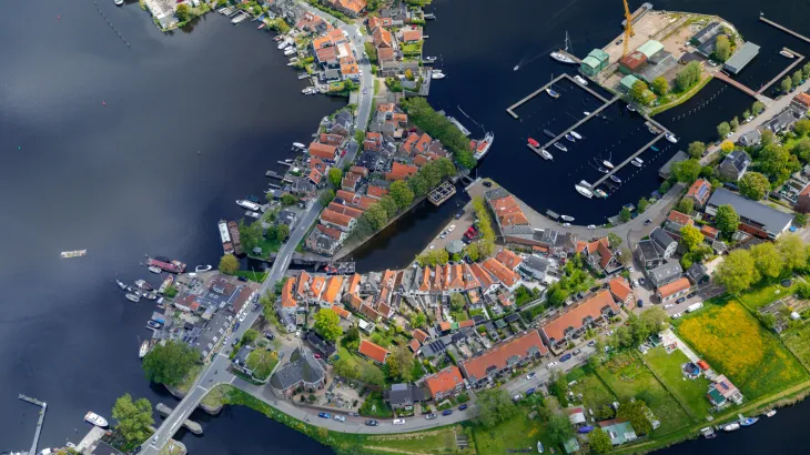 Bovenaanzicht Kolksluis in Spaarndam