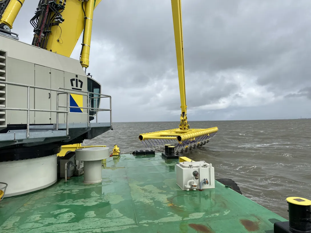 Betomat Offshore matten worden geplaatst in de Noordzee