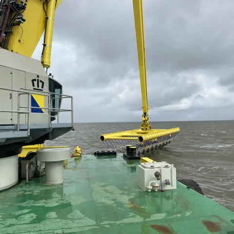 Betomat Offshore matten worden geplaatst in de Noordzee