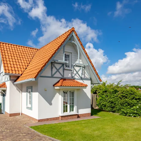 Vakantiewoning met prefab binnenwanden in Cadzand Bad