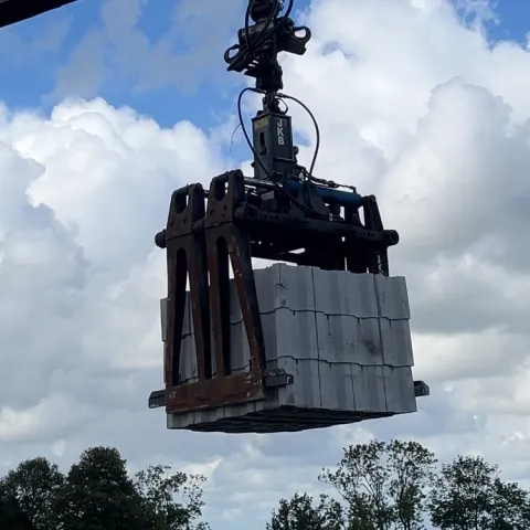 Holcim hijsen Xstone blokken