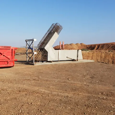 Funderingsvoet van de windmolen op een slede